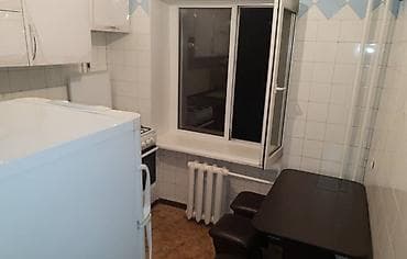Квартира с отдельной кухней и санузлом. Кухня: - Посудомоечная зона и