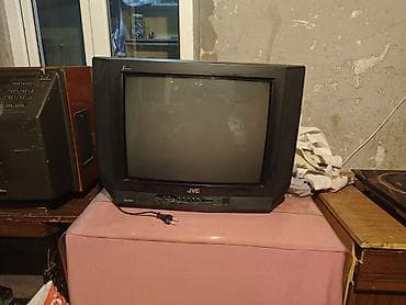 Телевизор JVC с кинескопом + уличная дециметровая антенна (Yagi-тип)