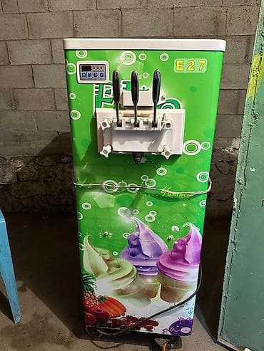 Фризер для мягкого мороженого E27 - Напольная модель с ярким зеленым