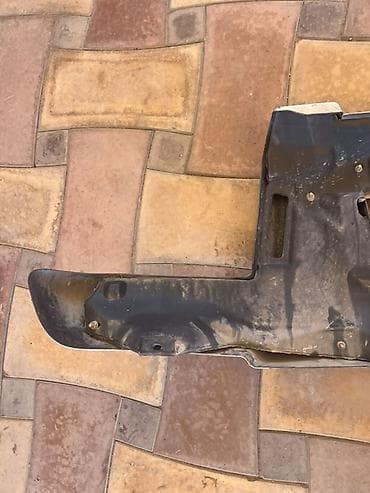 бампер на прадо: Декоративные накладки Пластик, Toyota, Б/у — 5