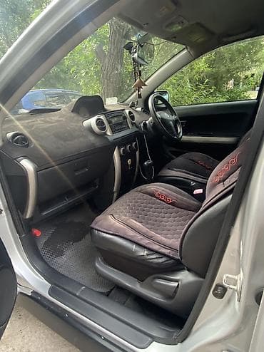 Продажа авто: Toyota Ist: 2004 г., 1.3 л, Автомат, Бензин, Хэтчбэк — 6
