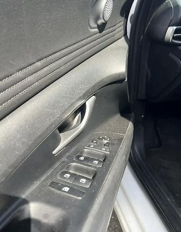 Hyundai Avante: 2020 г., 1.6 л, Вариатор, Гибрид, Седан — 7