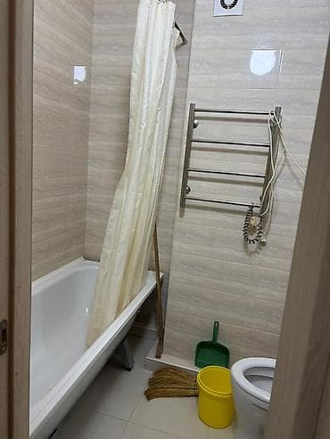 iphone se1: Сдаю 1 ком кв мкр Улан Депозит 15000 Удобное местоположение Прям — 3