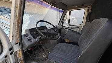 actros фура: Легкий грузовик, Mercedes-Benz, Стандарт, Б/у — 1