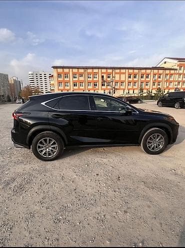 tesla pi: Lexus NX: 2018 г., 2 л, Автомат, Бензин, Кроссовер — 2