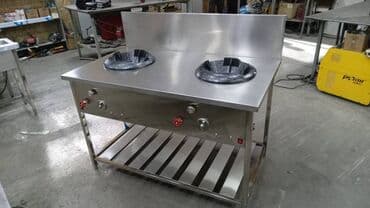оборудование для кафе и ресторанов бу: Котломойка, ванна, раковина, стол из нержавейки, стол мучной, плиты — 15