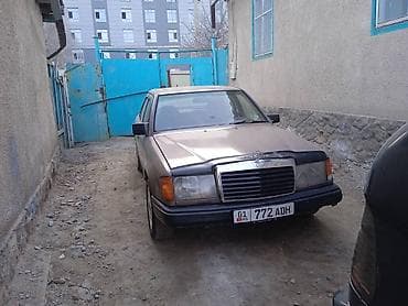 bmw e31: Mercedes-Benz W124: 1987 г. — 4
