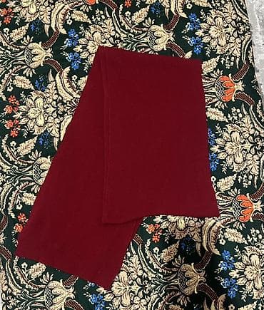 шарфы и шапка: Красный шарф 🧣 — 1