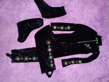 Костюм для фигурного катания (9-10 лет) и велюра