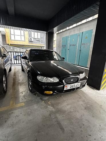 Унаа: Hyundai Sonata: 1998 г., 2 л, Кол менен иштөөчү, Бензин, Седан — 6