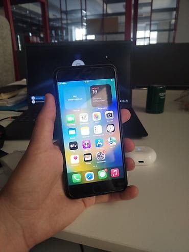 самсунг 8 с: IPhone 8 Plus, цвет: чёрный (Jet Black/Black). Ключевые особенности — 2