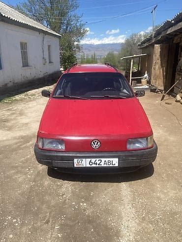 крыло на венто: Volkswagen Passat: 1990 г., 1.8 л, Ручные, Бензин, Универсал — 1