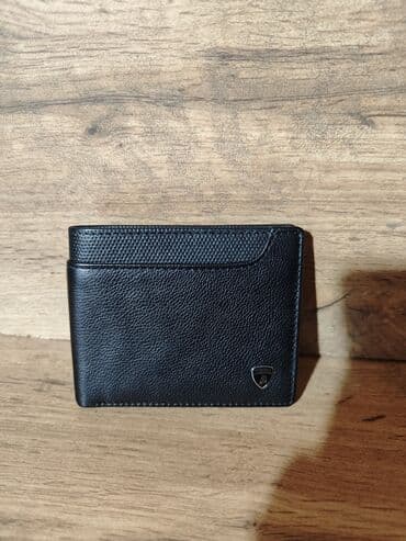 найден кошелек: Портмоне Automobile Lamborghini 
Оригинал 
Натуральная кожа — 1