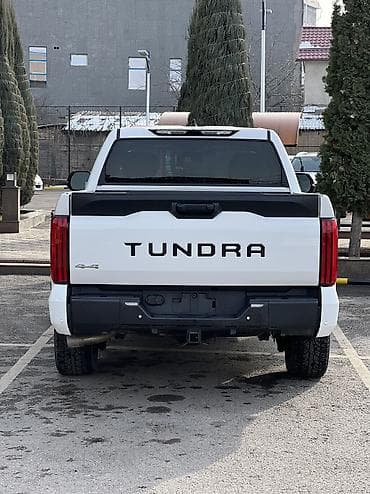 пикап авто: Toyota Тундра: 2022 г., 3.5 л, Типтроник, Бензин, Пикап — 5