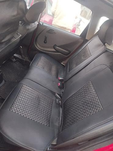 Продажа авто: Honda Jazz: 2005 г., 1.3 л, Механика, Бензин, Хэтчбэк — 10