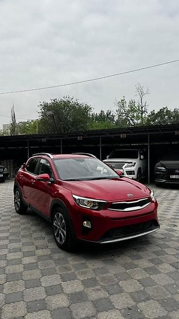 Kia Stonic: 2019 г., 1.4 л, Автомат, Бензин, Кроссовер