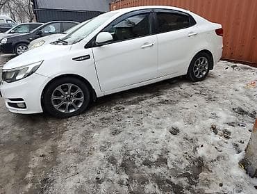 Kia Rio: 2016 г., 1.6 л, Механика, Бензин, Седан