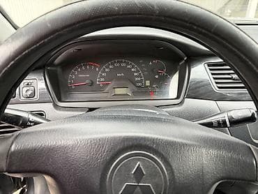 mitsubishi lancer 9: Mitsubishi Lancer: 2004 г., 1.6 л, Автомат, Бензин, Седан — 9