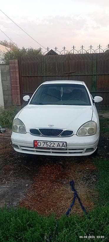 daewoo 2: Daewoo Nubira: 2000 г., 1.6 л, Механика, Бензин, Седан — 9