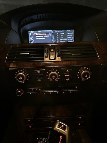 bwm 525: BMW 5 series: 2010 г., 3 л, Бензин, Седан — 10