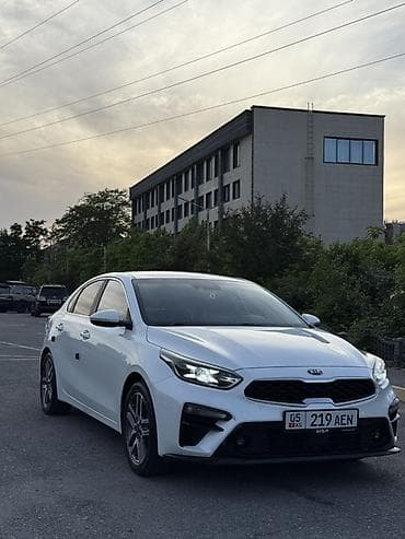 Продажа авто: Kia K3: 2019 г., 1.6 л, Автомат, Бензин, Седан — 2
