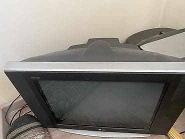 32: Телевизор LG Super Slim (ЭЛТ) - Диагональ экрана около 29–32" — 2