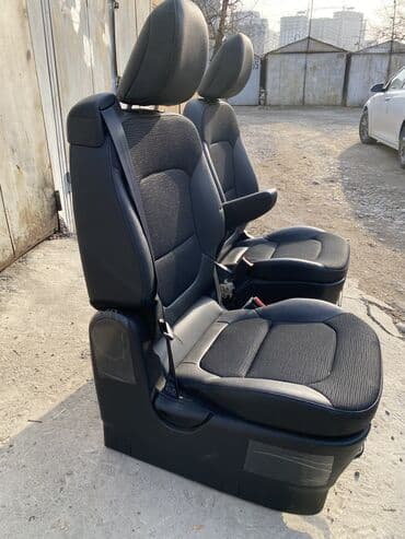 ролик бишкек: Переднее сиденье, Кожа, Kia 2021 г., Б/у — 4