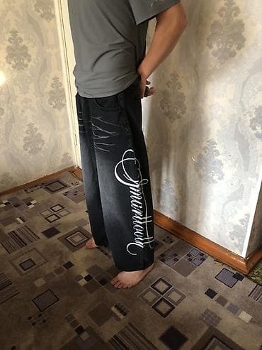 шапка барбери: Штаны джинсовые, свободный крой (wide/loose fit), черный деним с серым — 4