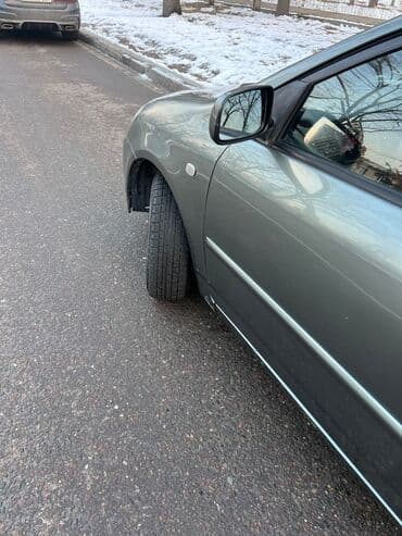 Rover: Toyota Corolla: 2006 г., 1.6 л, Механика, Бензин, Хетчбек — 4