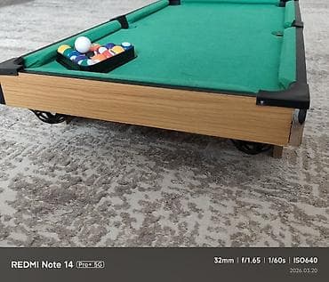 Настольные игры: Настольный мини-бильярд (пул) Комплект: - Игровой стол с тканью — 3