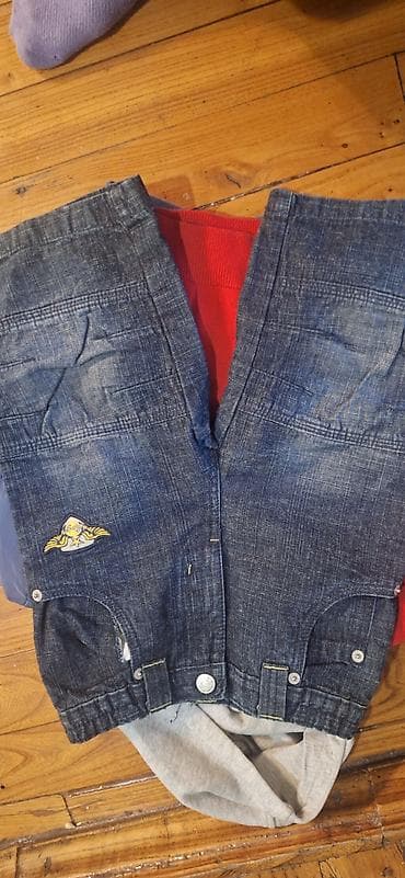 кот бесплатно: Отдам даром детские и женские вещи: шорты, кофты, куртки платье. Все в — 2