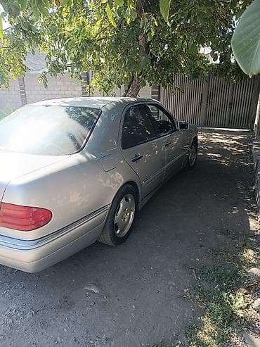 Mercedes-Benz E-Class: 1998 г., 3.2 л, Автомат, Бензин, Седан — 5