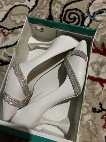 оптом одежды: Туфли, 39, & Other Stories, Новый, цвет - Белый, Самовывоз, Платная доставка — 4