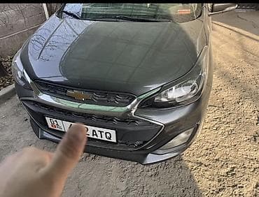 spark 2017: Chevrolet Spark: 2018 г., 1 л, Хэтчбэк — 2