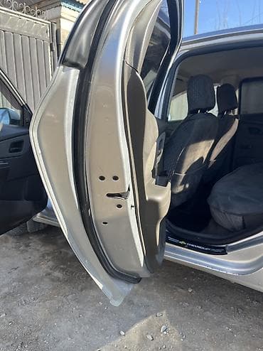 матиз титан: Chevrolet Cobalt: 2013 г., 1.5 л, Автомат, Бензин, Седан — 10