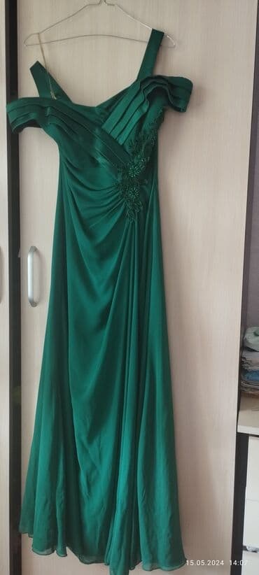 национальные украшения бишкек: Вечернее платье, А-силуэт, Длинная модель, Без рукавов, Корсет, M — 2