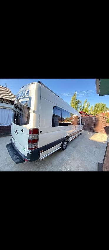 18 4р34: Mercedes‑Benz Sprinter – пассажирский микроавтобус удлинённой базы — 3