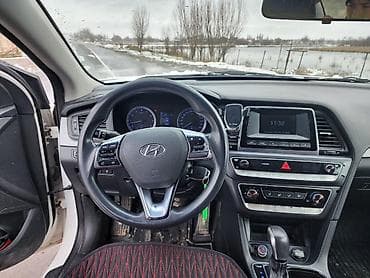 hyundai solaris 2016: Hyundai Sonata: 2018 г., 2 л, Автомат, Газ, Седан — 5