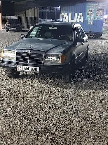 Унаа: Mercedes-Benz W124: 1986 г., 2.3 л, Кол менен иштөөчү, Бензин, Седан — 4
