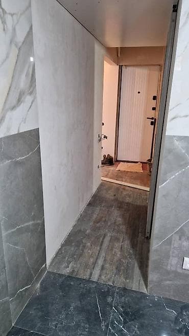 сдаю квартиру 4 микрорайон: 2 комнаты, 44 м², 104 серия, 1 этаж, ПСО (под самоотделку) — 8