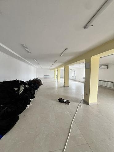 под склад: Сдаётся просторное помещение открытой планировки. Характеристики: - — 2