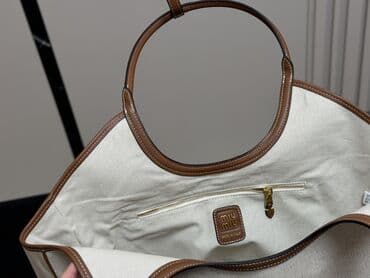 Другие комплектующие: Новая Сумка-тоут люксового качества Miu Miu из плотного бежевого — 4