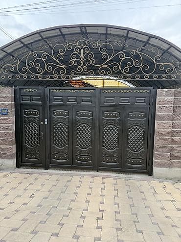 Продаю дом участок 9 соток Лебединовка ул Кирова 56
