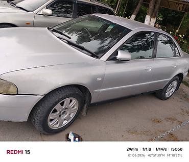 аудио касета: Audi A4: 1999 г., 1.8 л, Автомат, Бензин, Седан — 2