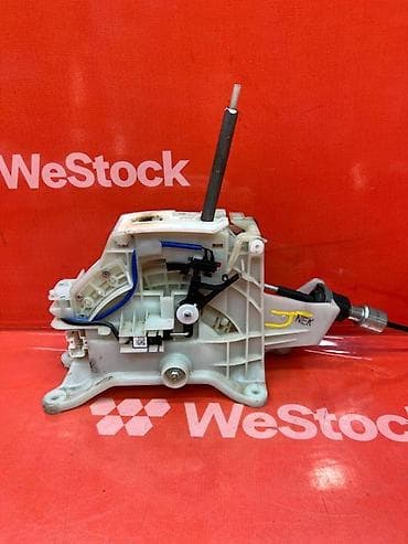 Детали КПП и трансмиссии: Селектор АКПП Hyundai Sonata L4NA 2018 (б/у) — — — — — WeStock — — 2