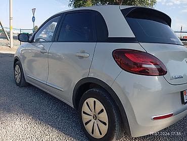 Транспорт: BYD M6: 2023 г., 2 л, Автомат, Электромобиль, Хэтчбэк — 3
