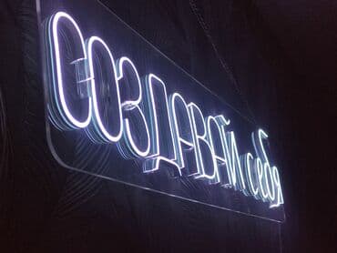неоновая надпись: | Неоновые вывески, Вывески, | Монтаж — 3
