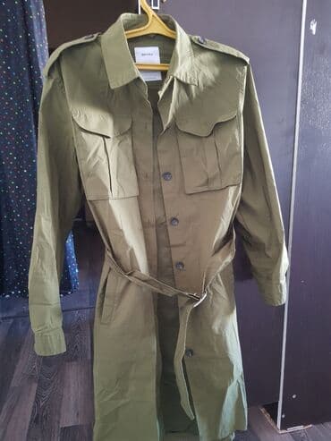 плащи от дождя: Плащ от Bershka, ОРИГИНАЛ. Надевалось 1 раз, размер не подошёл — 3