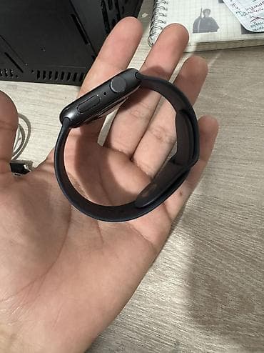 Смарт-часы: Apple wathc se 1 в есть мелкие царапинки на экране работают отлично — 4