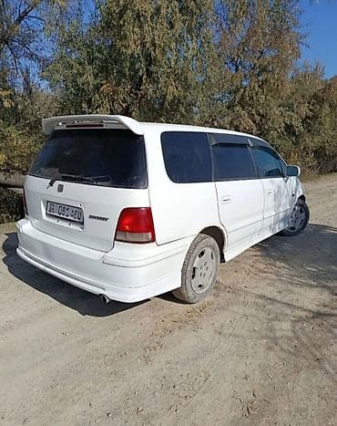 41 5: Honda Odyssey: 1995 г., 2.3 л, Автомат, Бензин, Минивэн — 3